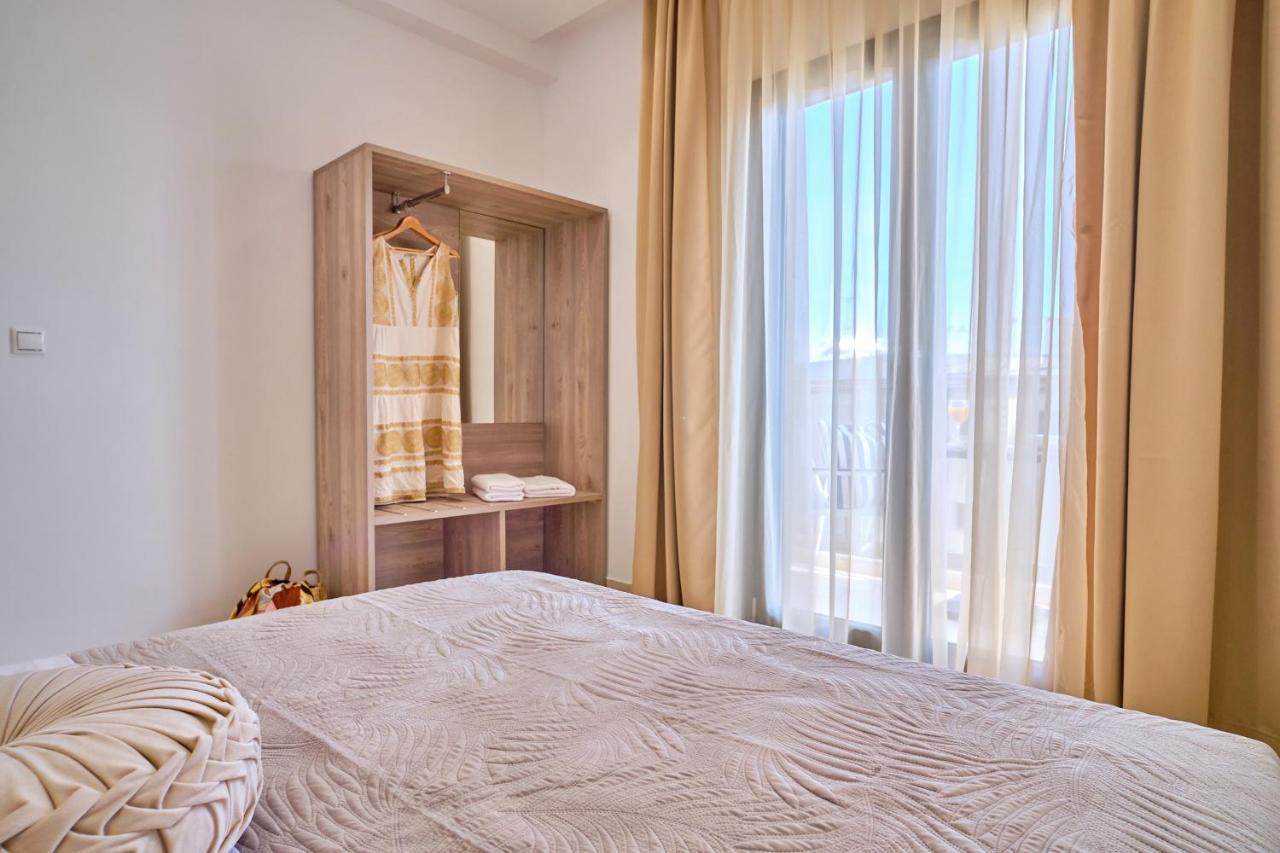 Sunflower Suites Gouvia Corfu Exterior photo