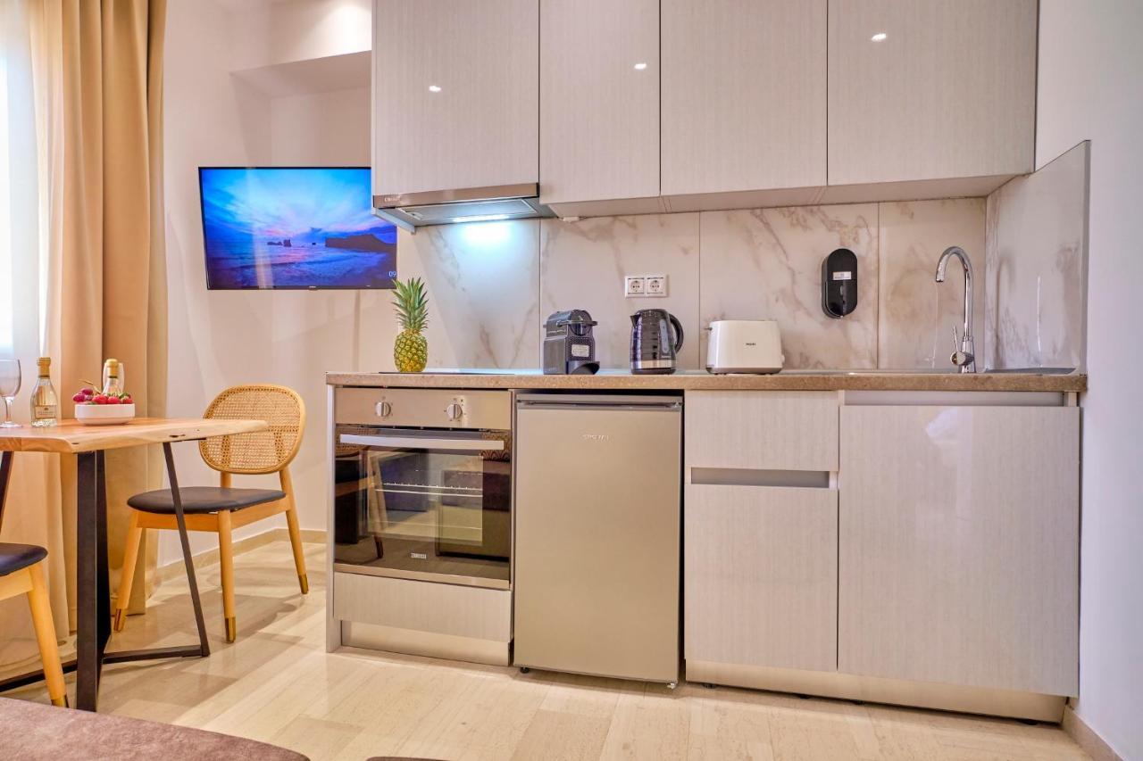 Sunflower Suites Gouvia Corfu Exterior photo